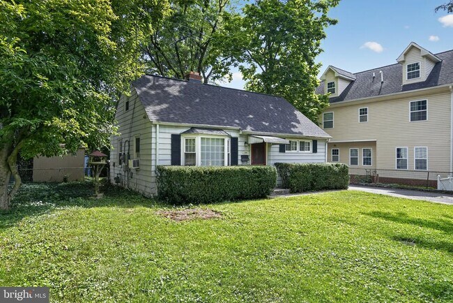 3207 Dashiell Rd