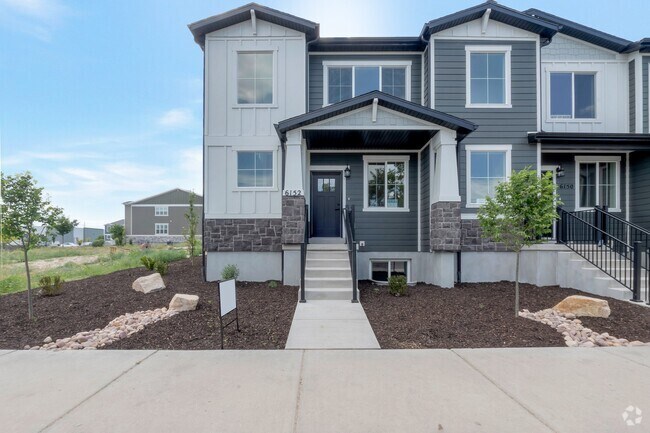 Building Photo - 6152 S 4640 W Rental