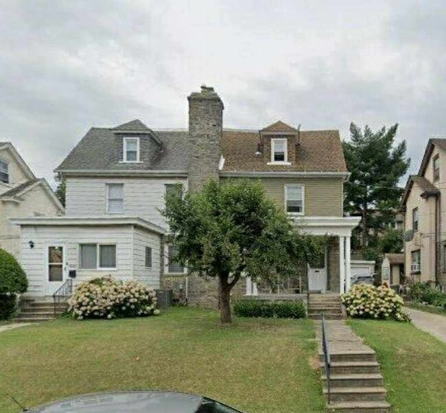 Building Photo - 7234 Hazel Ave