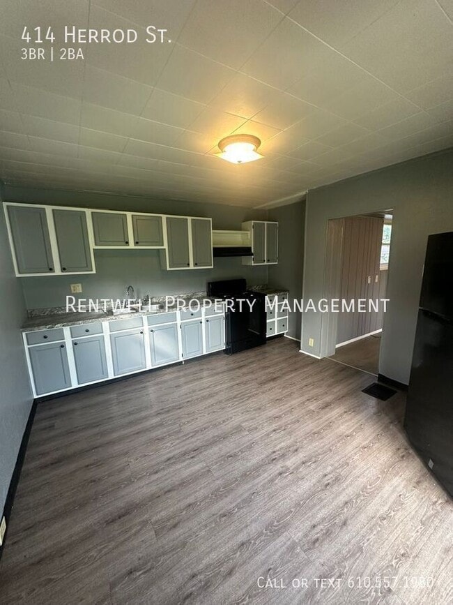 Photo - 414 Herrod St