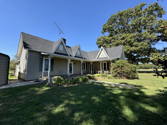 Photo - 1275 N Lomax Rd House