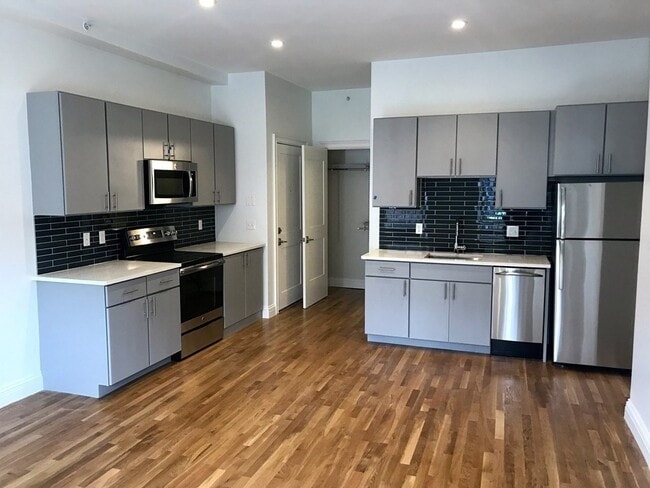 Photo - 166 Newbury St Apartamento Unidad 2F