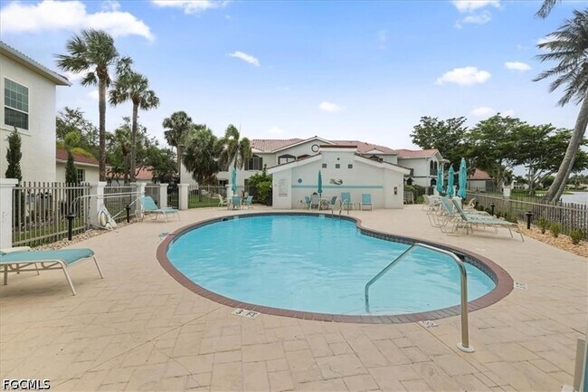 Photo - 11921 Seabreeze Cove Ln Unidad 202