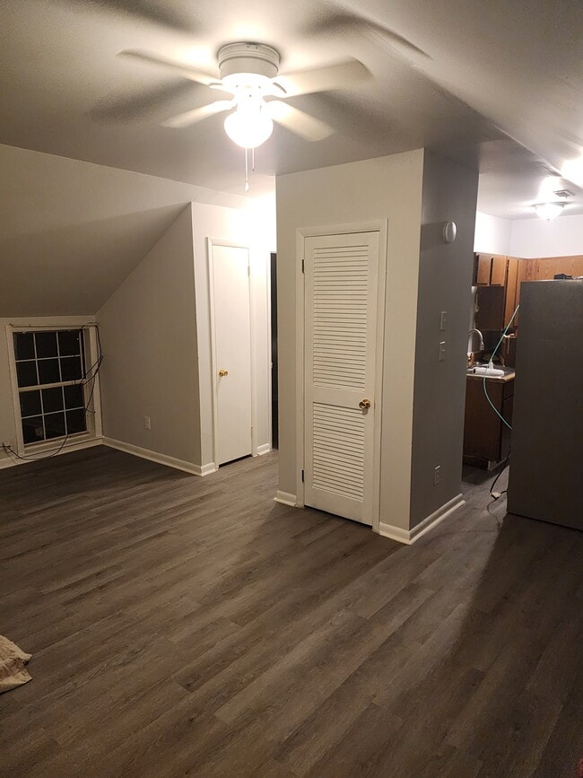 living room/kitchen - 46183 Drayden Rd Unit B
