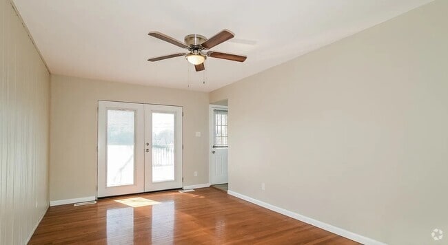 Building Photo - 5801 Sir Edward Ct Rental