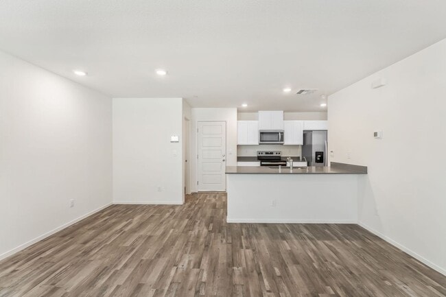 Photo - 7352 Joanna Brk St