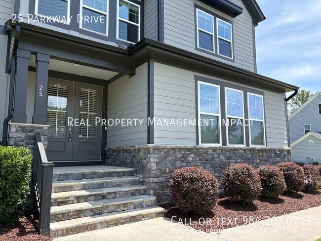 Photo - 25 Parkway Dr