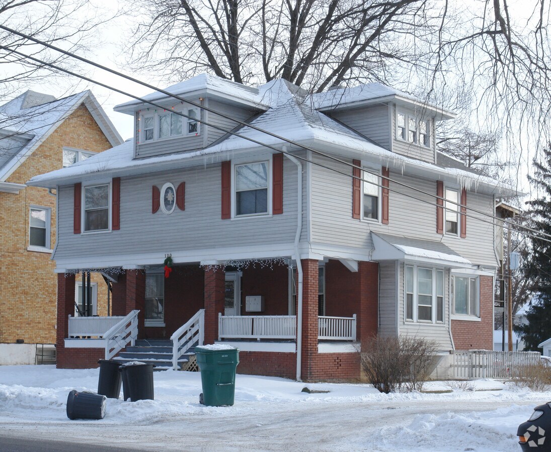 Photo - 120 E Fairmount Ave Apartments
