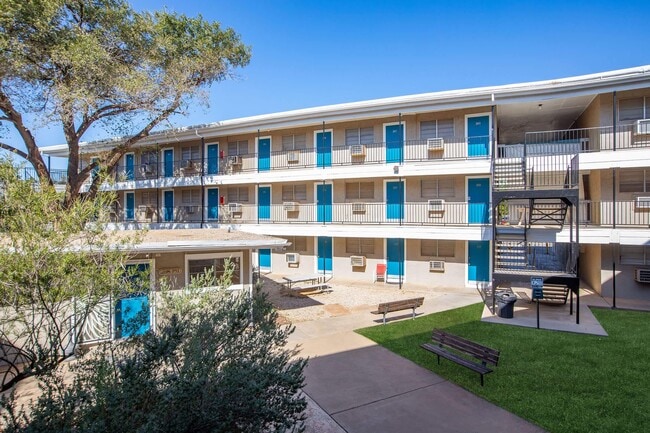 Building Photo - Dylan Apartments