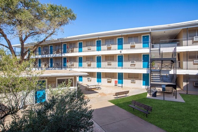 Dylan Apartments - Dylan Apartments