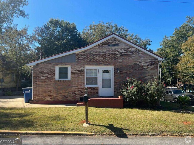 Building Photo - 285 Savannah Ave Rental