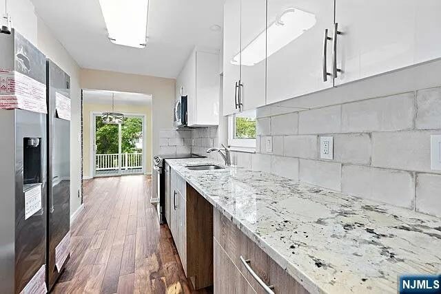 Photo - 24 Irving Ave