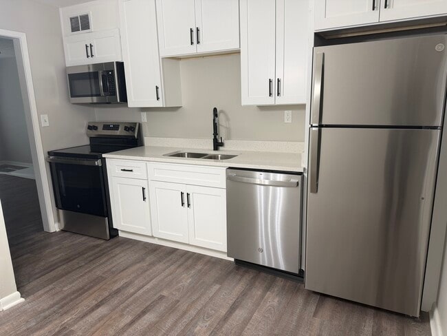 Kitchen - 92 Brannan St Unit Upper