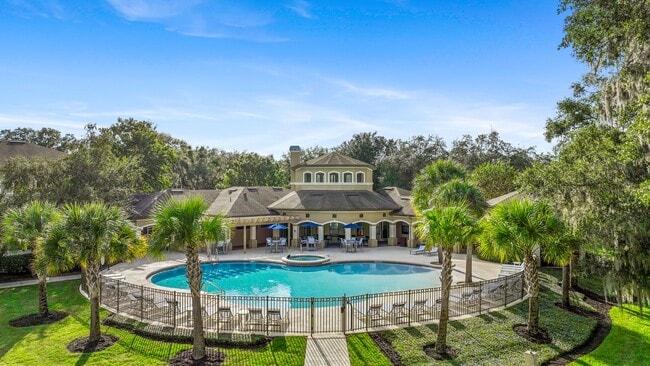 Grand Reserve Apartment Homes