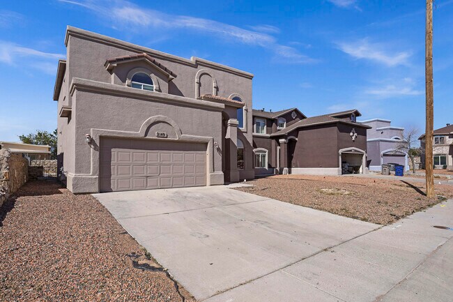 2149 Shreya St