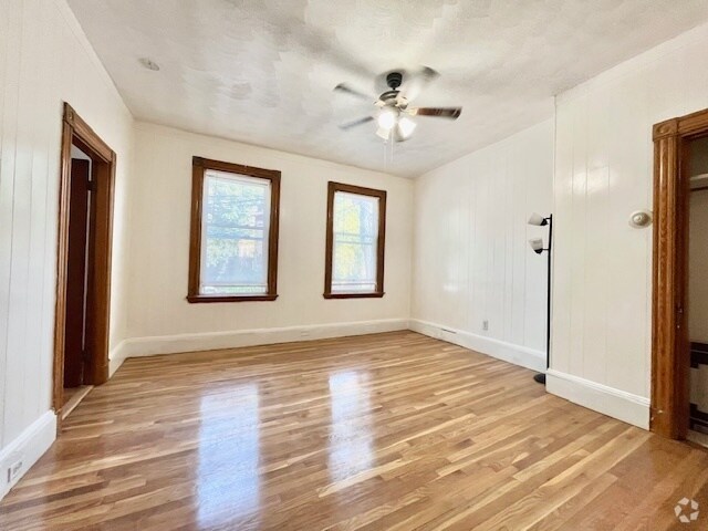 Building Photo - 200 Highland St Unit 3 Rental