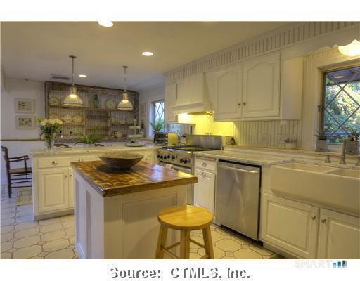 Photo - 38 Strawberry Ridge Rd