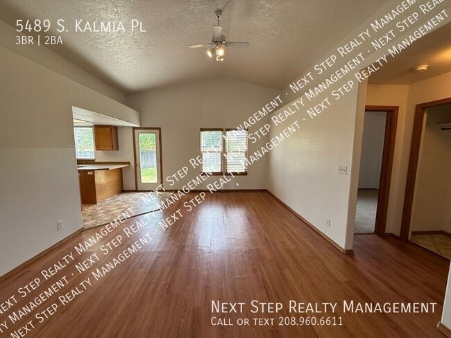 Photo - 5489 S Kalmia Pl