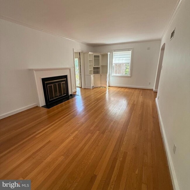 Photo - 3121 Quebec Pl NW