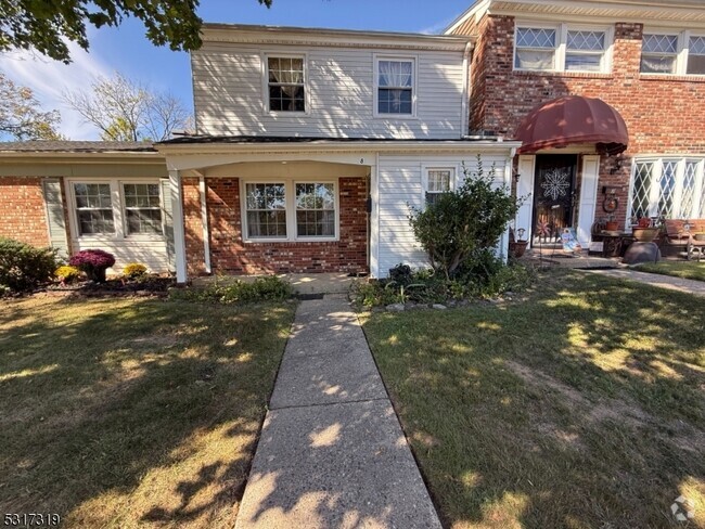 Building Photo - 8 Fireside Ct Rental