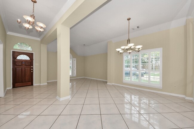 Photo - 10214 White Oak Trail Ln