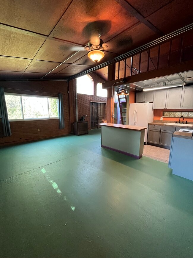 Photo - 432 Selma Rd