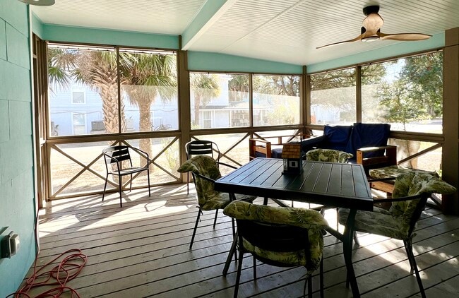 Photo - 201 Lovell Ave