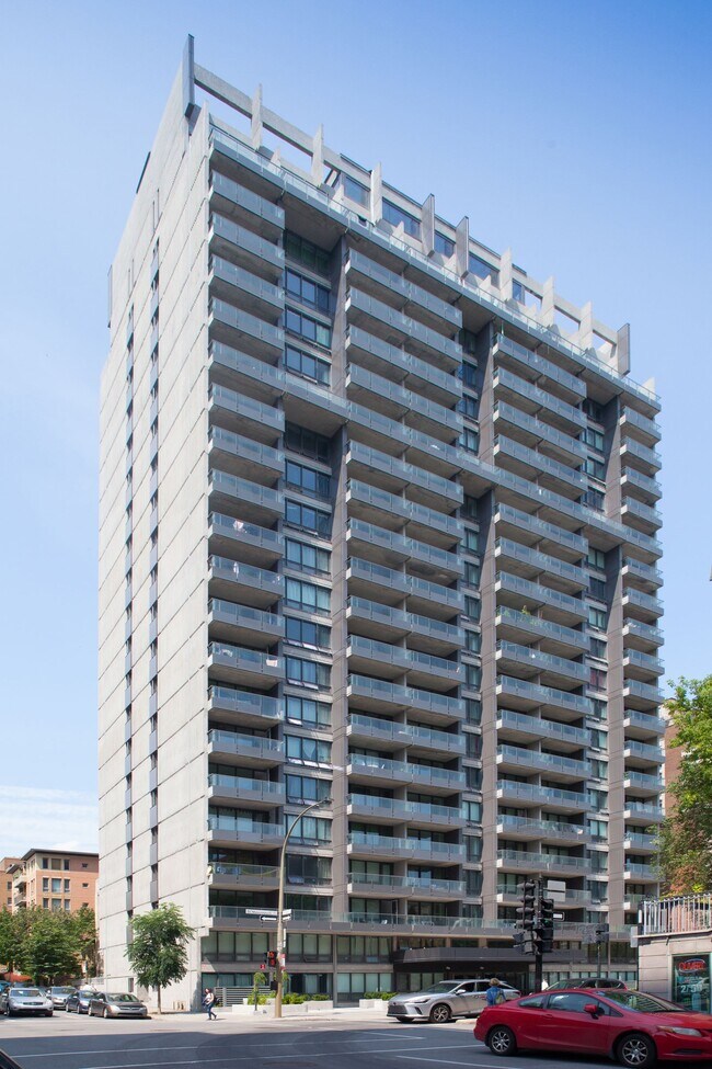 Photo - 1975 Maisonneuve Blvd W Unit 207