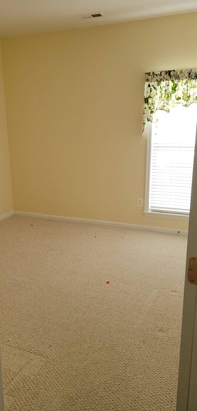 Photo - 125 Encore Ct