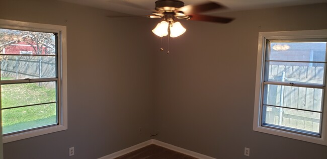 Bed #1 - 4108 Parkway Dr