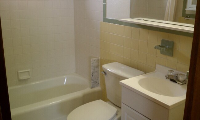 Photo - 618 Wirsing Ave
