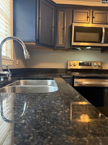 Photo - 517 Innsbrook Dr