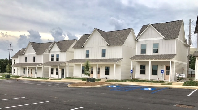 Building Photo - 100 Taylor Cottage Cv