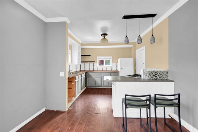 Photo - 2804 Elysian St