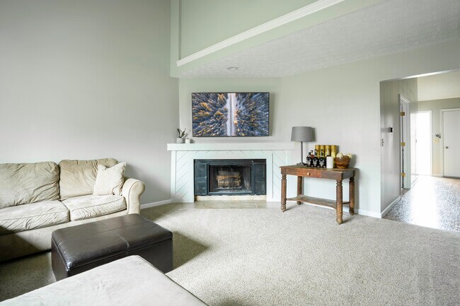 Living Room - 67 Groton Dr