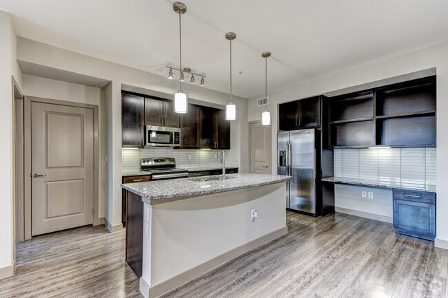 2BR, 2BA - 1121SF - Kitchen - Regalia Bella Terra apartments