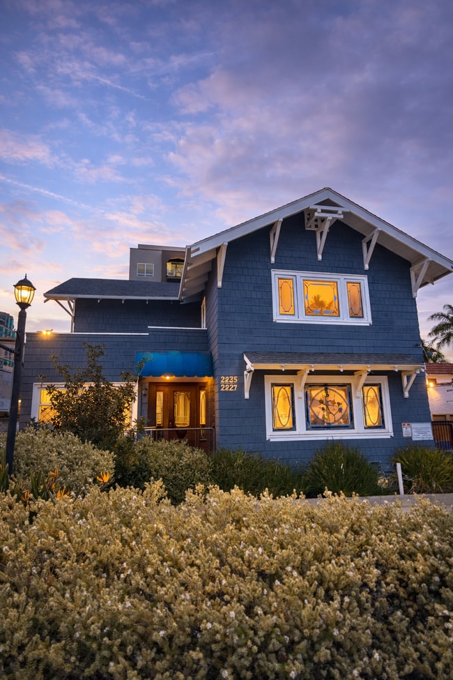 Photo - 2427 3rd Ave Unit 2427