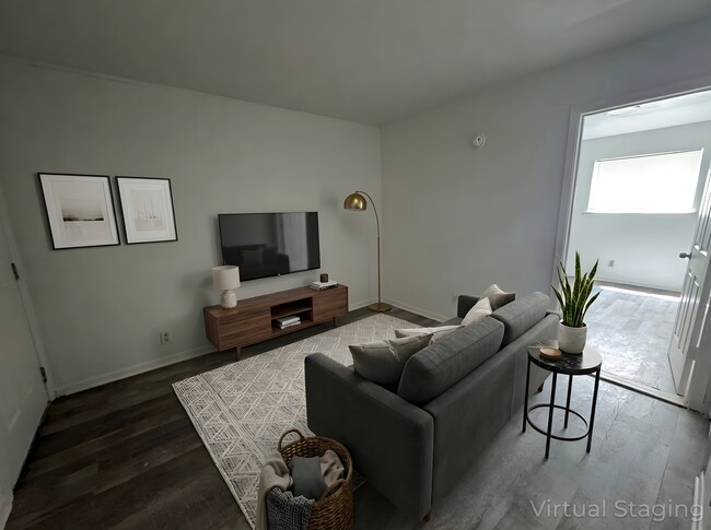 Photo - 1405 N Gray St Unidad 09