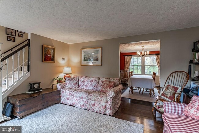 Photo - 6221 Wilmington Dr