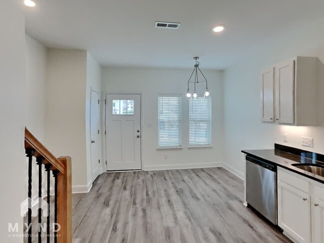 Photo - 2407 Eagle Creek Ct