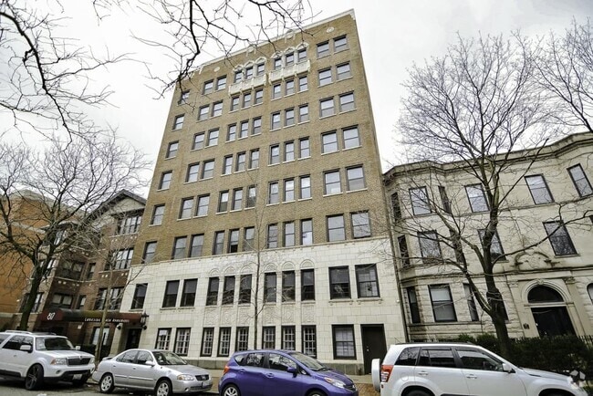 Building Photo - 817 W Lakeside Pl Rental