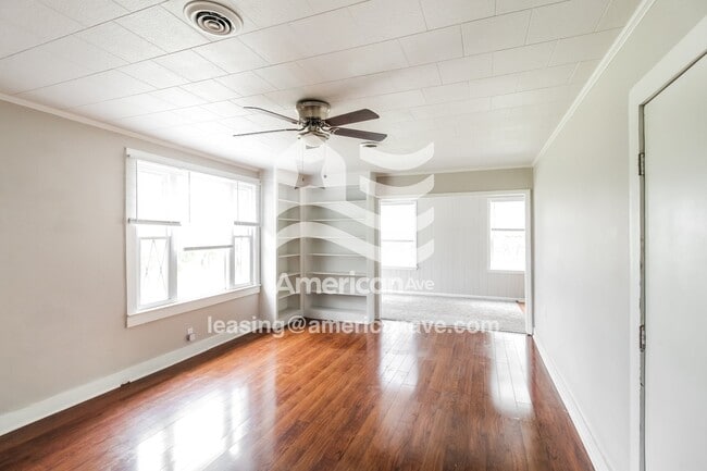 Photo - 2224 Harding Rd