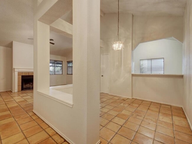 Photo - 6305 Evangeline Trail