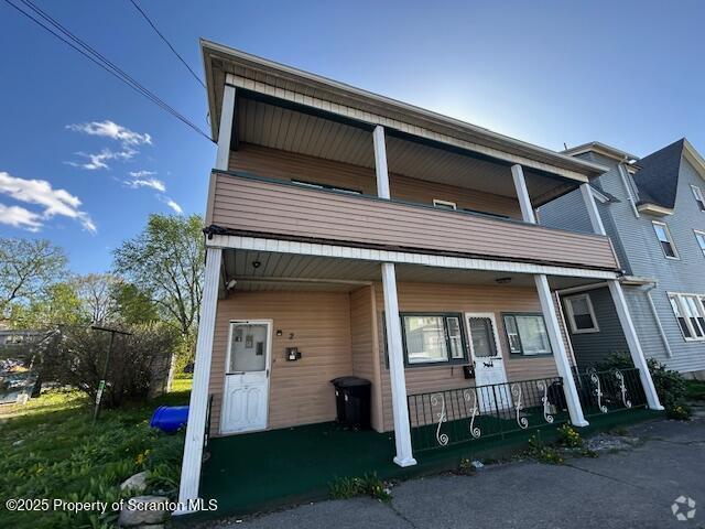 Building Photo - 610 Moosic St Rental