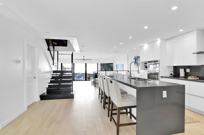 Photo - 1035 Boca Cove Ln