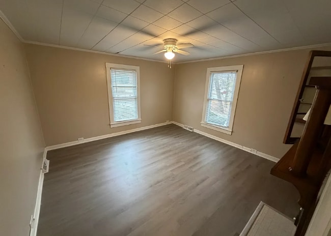 Photo - 18 N Central Ave