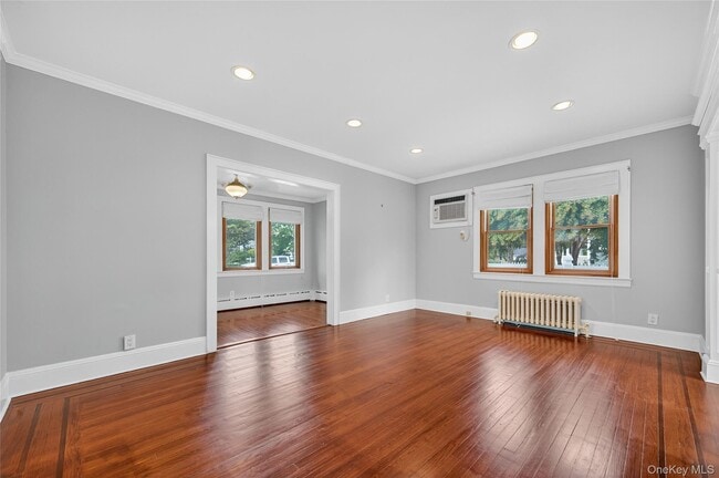 Photo - 26 9th St