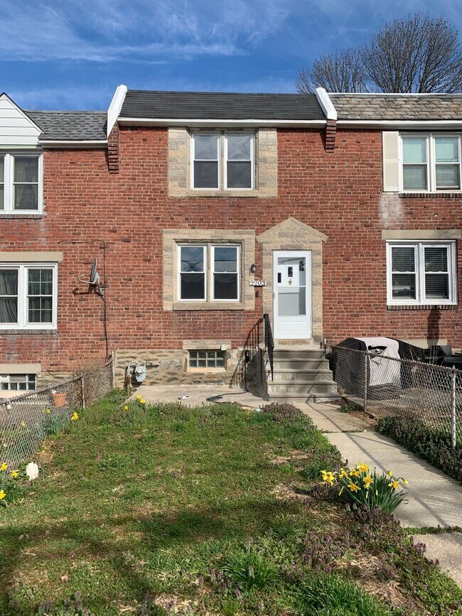 Beautiful 4 Bedroom, 2 Bath in Drexel Hill! - Beautiful 4 Bedroom, 2 Bath in Drexel Hill! House