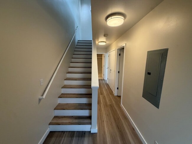 Photo - 915-915 S J St Unit D (915)