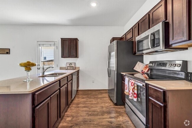 Building Photo - 771 Circle Wy Rental